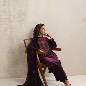 trueBrowns Purple Velvet Floral Embroidered Kurta Pant Dupatta Set