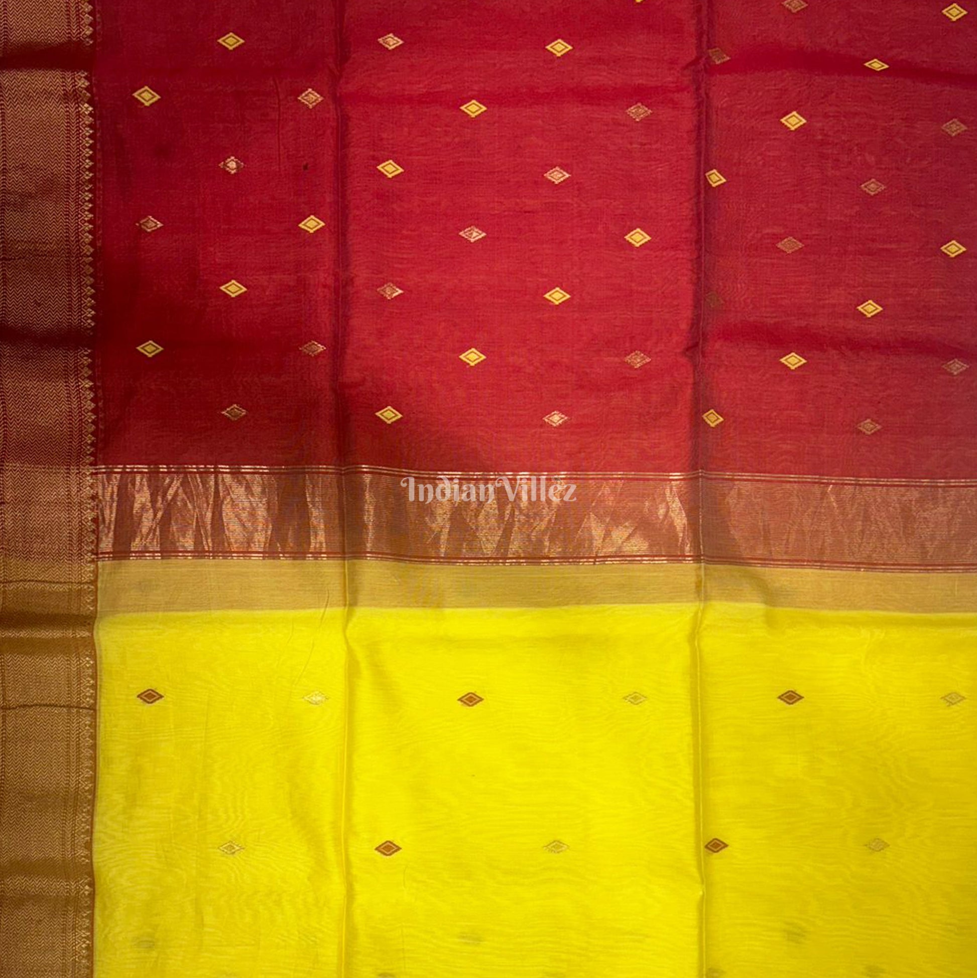 Yellow Pure Silk Cotton Maheshwari Saree with Zari Border