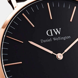 Classic Men Quartz Black Dial Analog Leather Watch DW00100129K