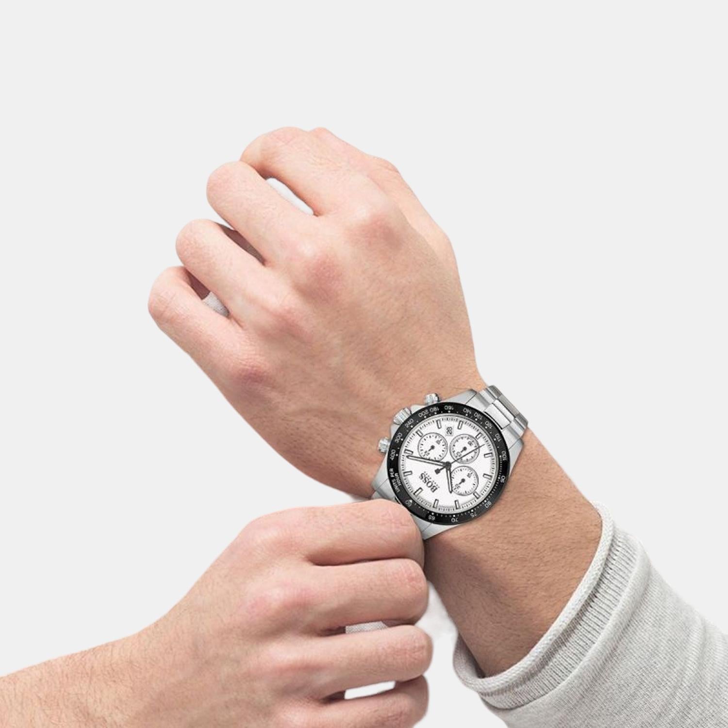 Hero Men Quartz White Dial Chronograph Stainless Steel Watch 1513875