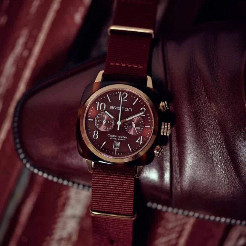 Clubmaster Classic Men Quartz Red Dial Chronograph Nato Watch 15140.PRA.T.8.NBDX