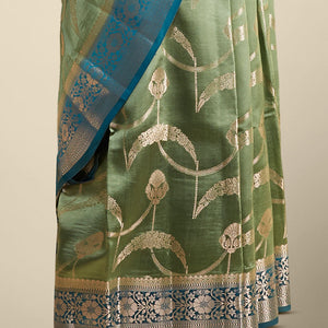 Green  floral vine zari design dupion with contrast inricate zari design border