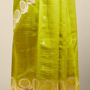 Green floral buttas banaras silk saree with floral buttas border