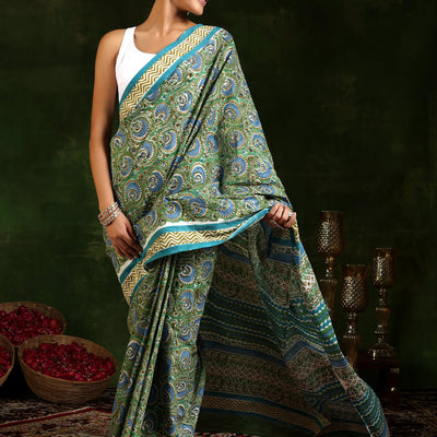 Green Printed Cotton Saree With Unstitched Blouse Piece