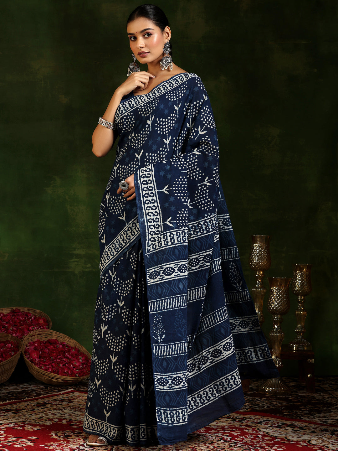 Indigo Printed Cotton Saree With Unstitched Blouse Piece