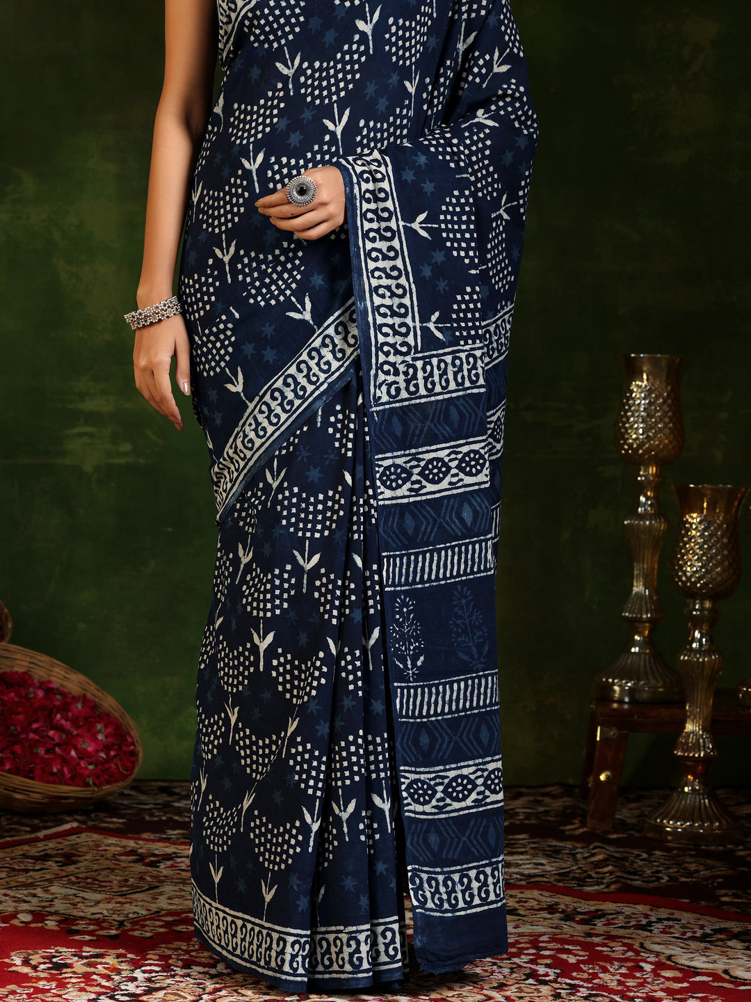 Indigo Printed Cotton Saree With Unstitched Blouse Piece