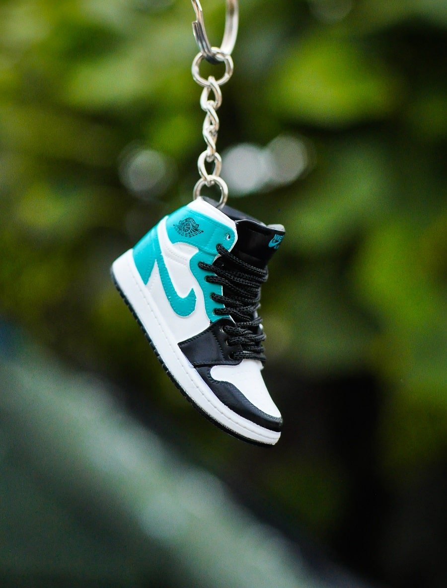 3D Sneaker Keychain | Jordan 3D Keychain | Kicks Machine