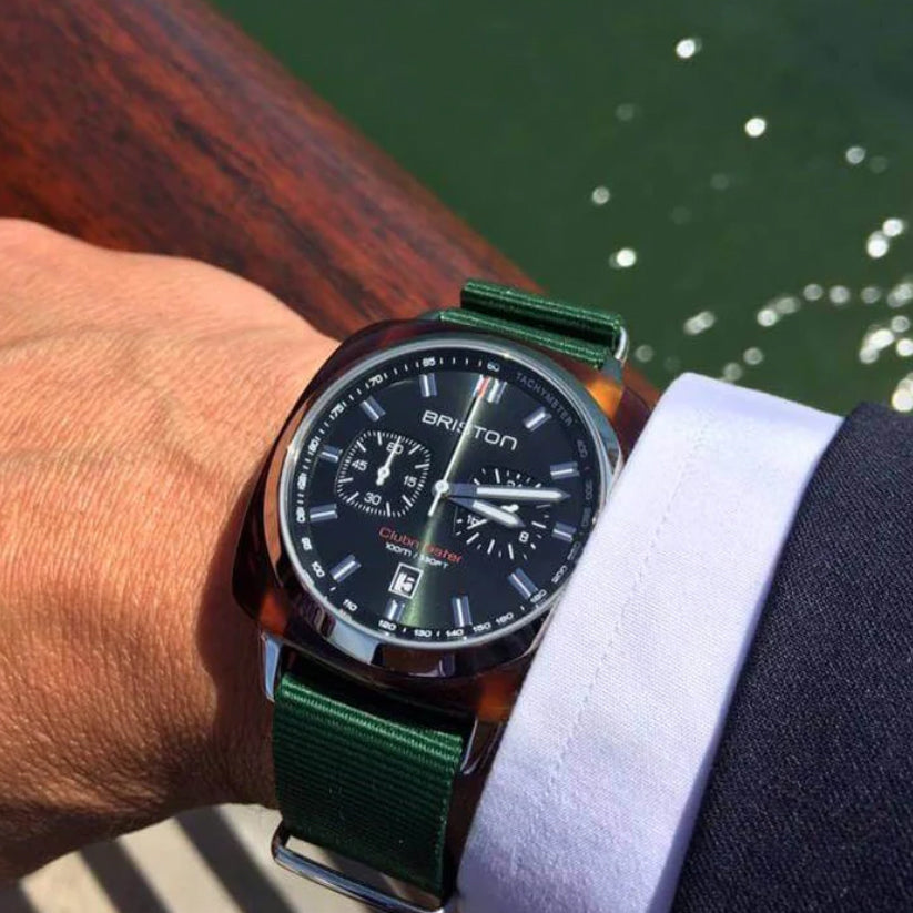 Clubmaster Sport Men Quartz Green Dial Chronograph Nato Watch 17142.SA.TS.10.NBG