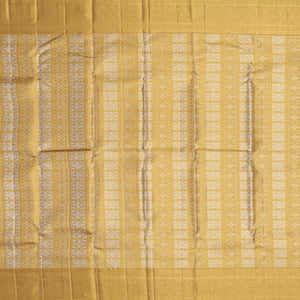 Gold zari jacquard silksaree, zari border of muthu,kodi visiry & chevron designs & bogudi,kuyil kann & zari stripes