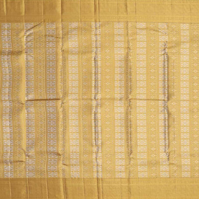 Gold zari jacquard silksaree, zari border of muthu,kodi visiry & chevron designs & bogudi,kuyil kann & zari stripes