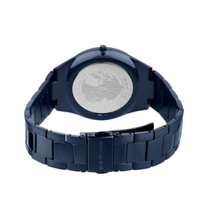Bering Ultra Slim Blue Dial Men 40mm