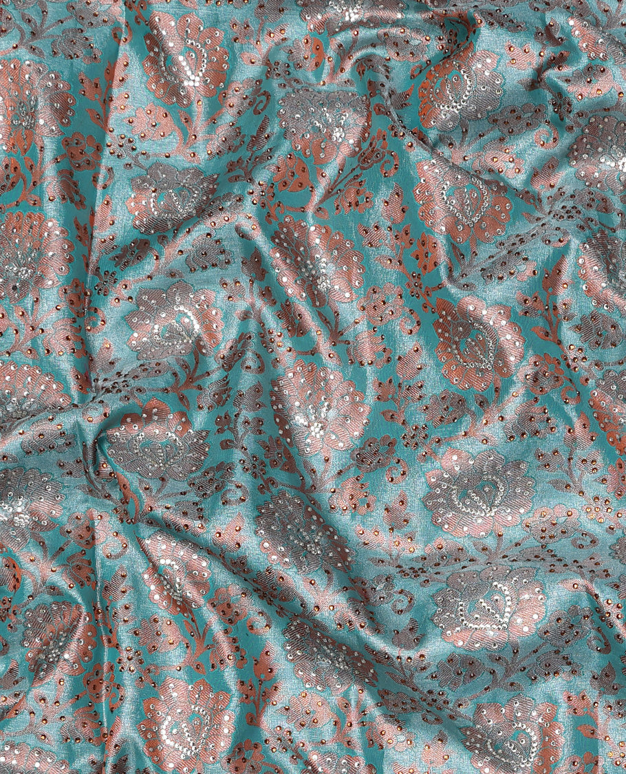 Green floral jacquard & stone embroidery silksaree,contrast zari & stonework scallop border & intricate pallu