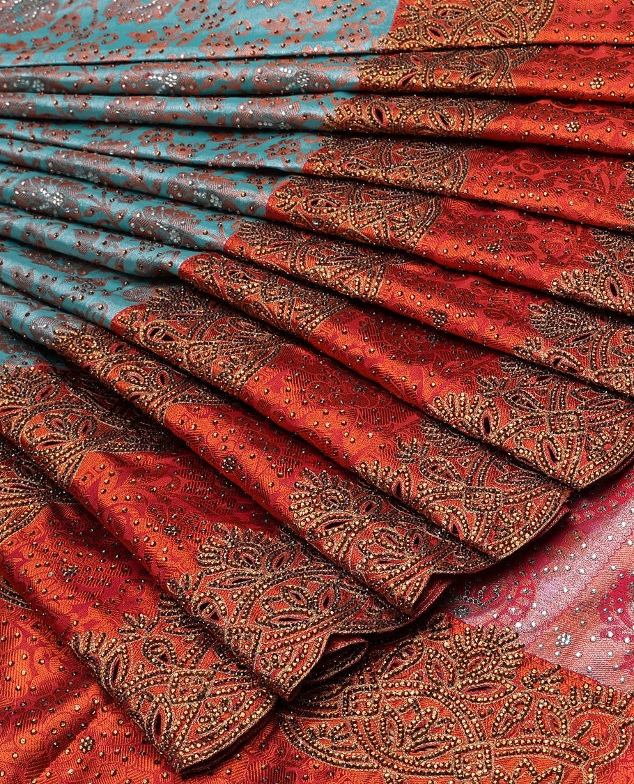Green floral jacquard & stone embroidery silksaree,contrast zari & stonework scallop border & intricate pallu