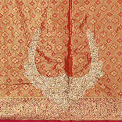 Cream floral jacquard & stone embroidery silksaree,contrast zari & stonework scallop border & intricate pallu