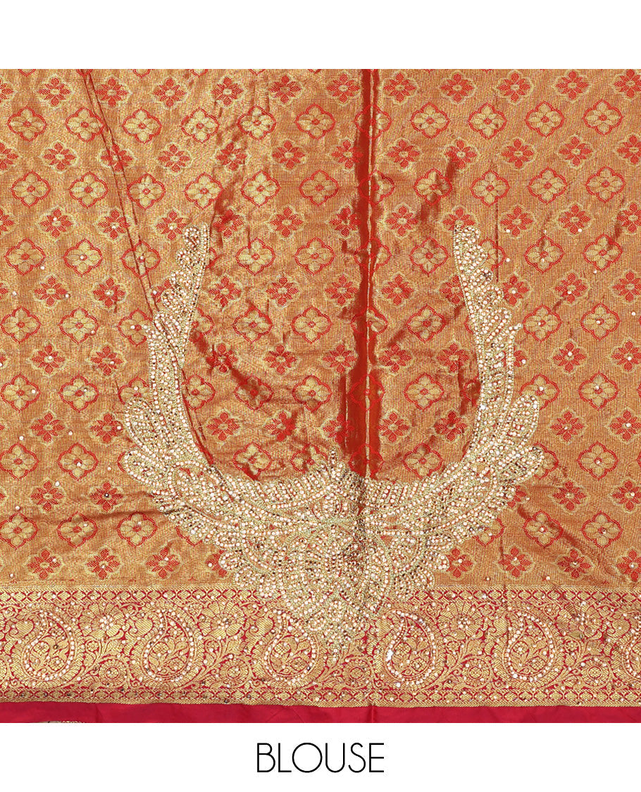 Cream floral jacquard & stone embroidery silksaree,contrast zari & stonework scallop border & intricate pallu