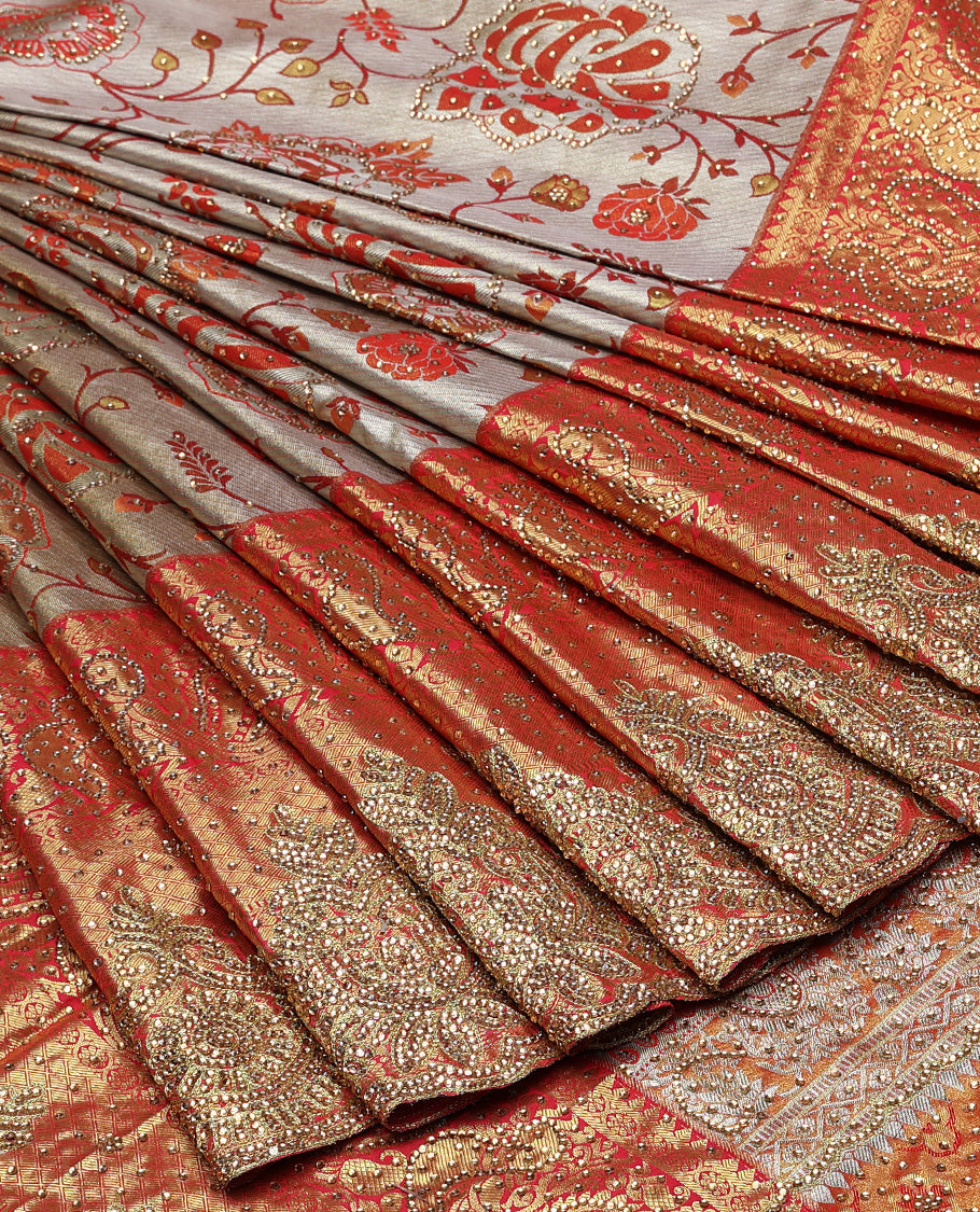 Cream floral jacquard & stone embroidery silksaree,contrast zari & stonework scallop border & intricate pallu