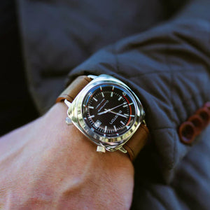 Clubmaster Diver Men Automatic Black Dial Analog Leather Watch 17642.PS.D.1.LVBR