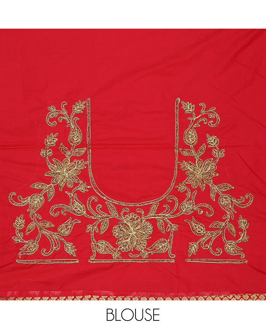 Red jacquard & stonework silksaree,zari & stone embroidery scallop cutwork border & pallu of big paisleys with stonework