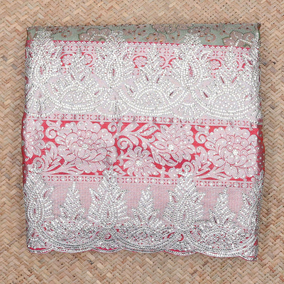 Green floral jacquard & stonework silksaree,contrast zari & stonework scallop border & intricate pallu,allover stonework
