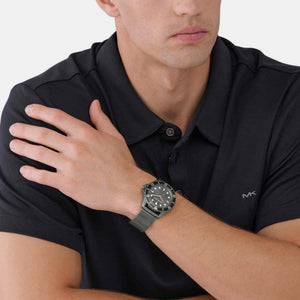 Everest Men Quartz Grey Dial Analog Stainless Steel Watch MK9093