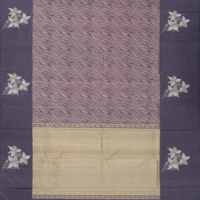 Lilac Handloom Kanchipuram Silk Saree With Serpentine Motifs
