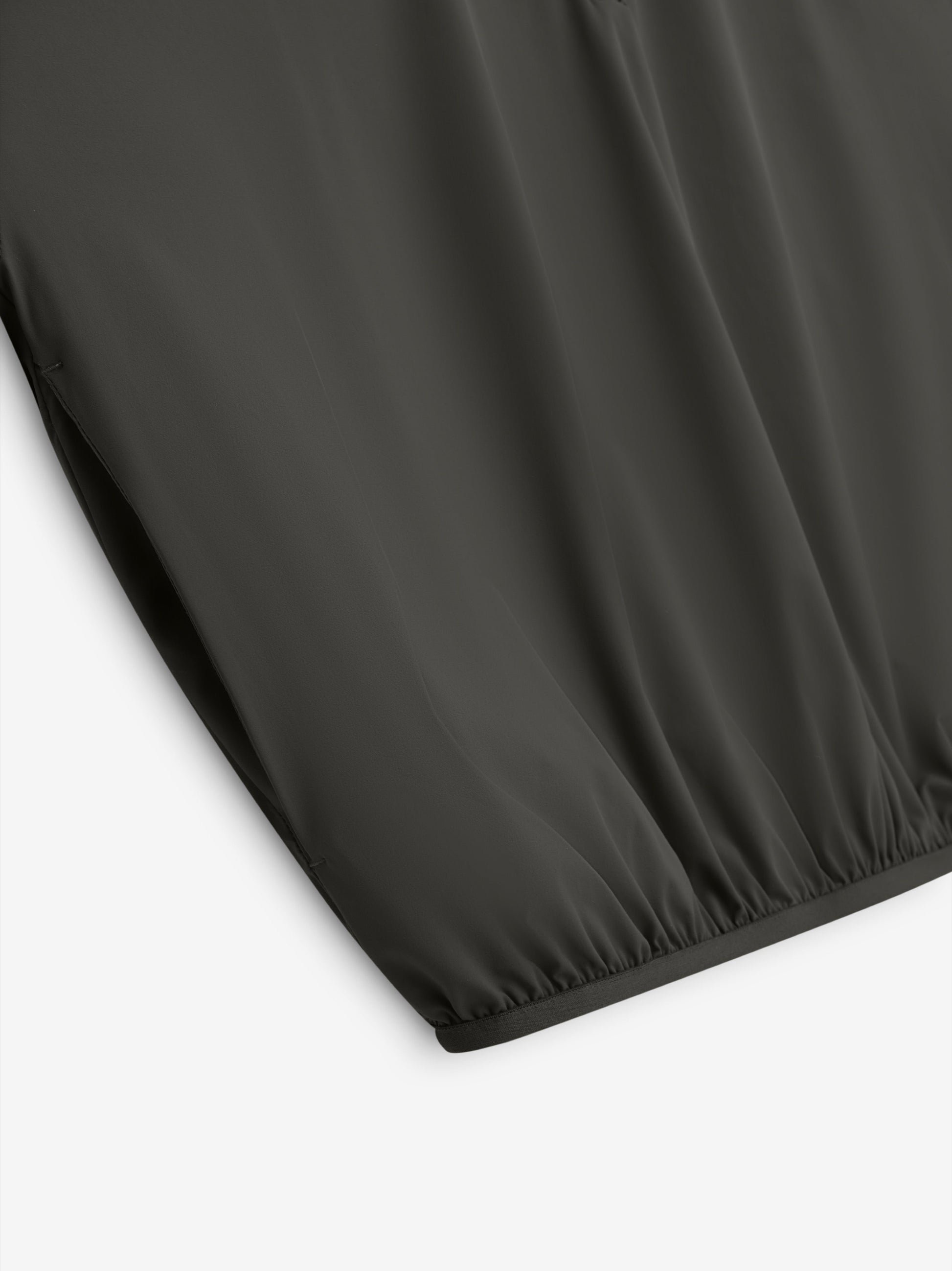 Nylon Halfzip Mockneck