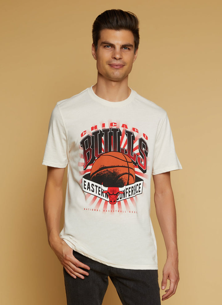 Mens NBA Chicago Bulls Eastern Conference T Shirt