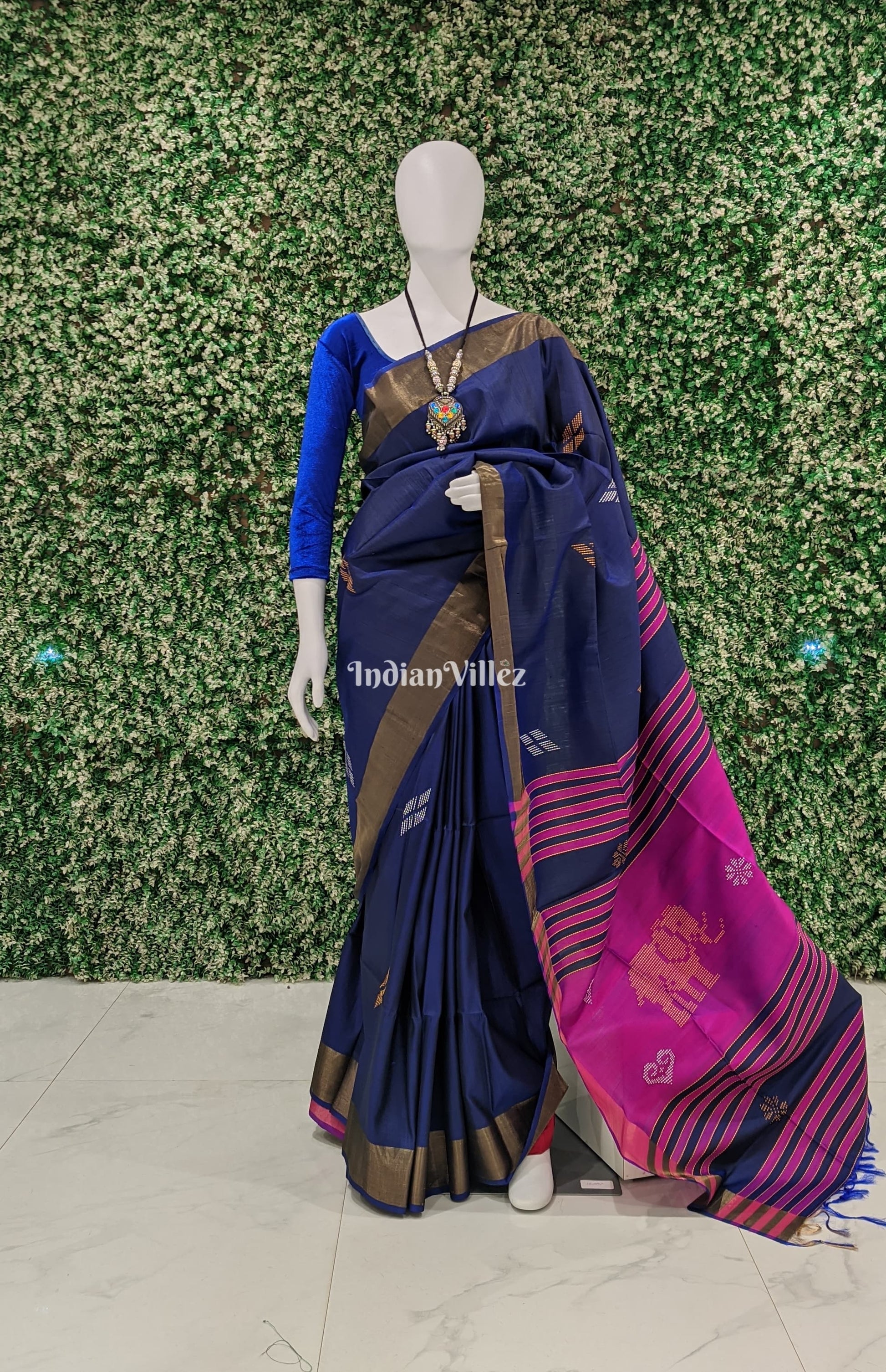 Purple Navy Blue Handloom Soft Silk Saree