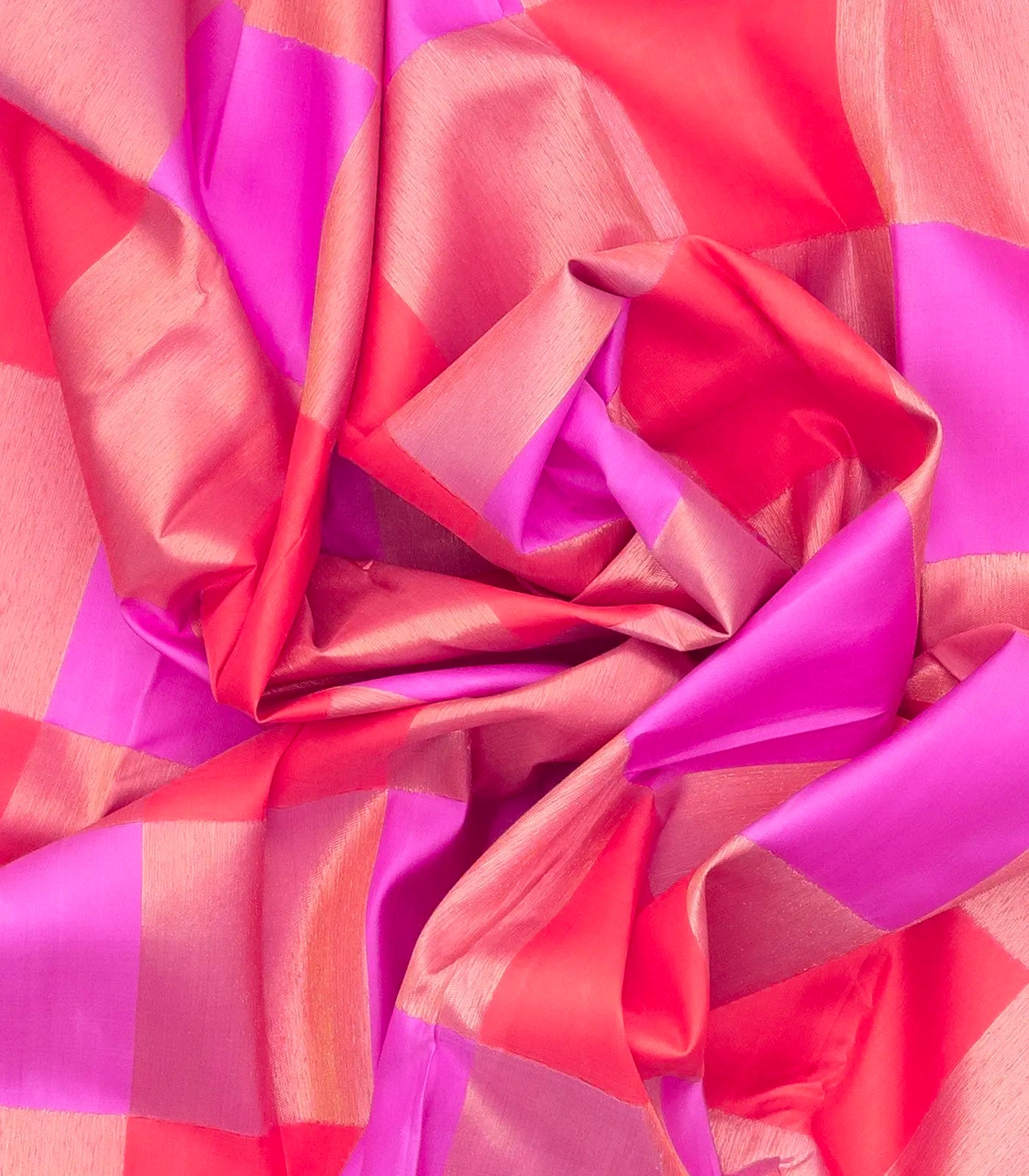 Pink & Peach Handloom Kanchipuram Silk Saree With Checks