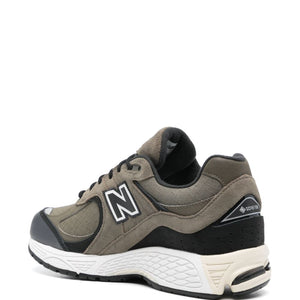 New Balance 2002R Sneakers