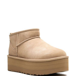 UGG Australia Classic Ultra Mini Platform boots