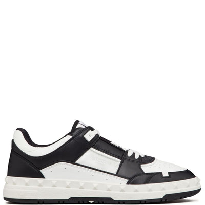 Valentino Garavani Low Top Freedots Sneaker In Calfskin