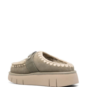 Mou Bounce clog slippers
