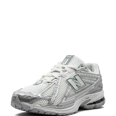 New Balance 1906R Sneakers