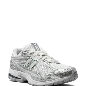 New Balance 1906R Sneakers