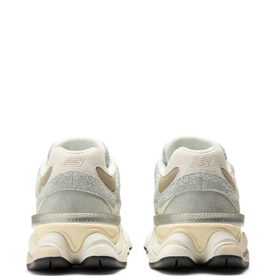New Balance 9060 sneaker