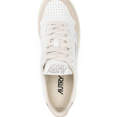 Autry Medalist Low Leather Sneakers