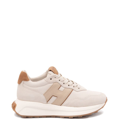 Hogan H641 Leather Sneakers.