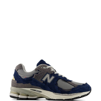 New Balance M2002D Shoes