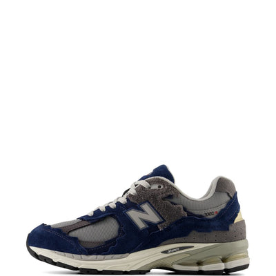New Balance M2002D Shoes