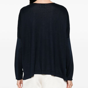 Beyou Cashmere and silk v-necked sweater