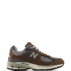 New Balance M2002D Shoes