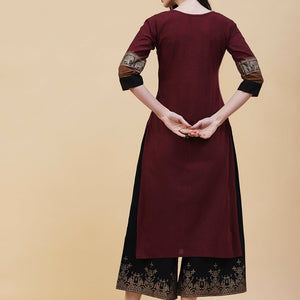 Solid Textured Resham & Sequins Embroidered Kurta - Maroon