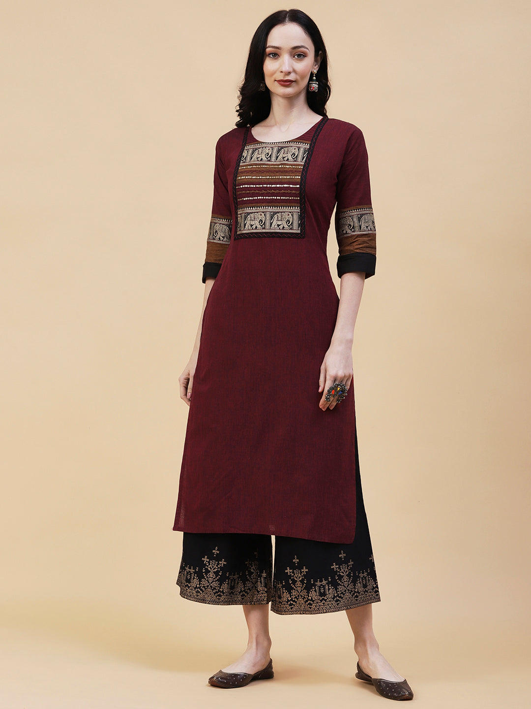 Solid Textured Resham & Sequins Embroidered Kurta - Maroon