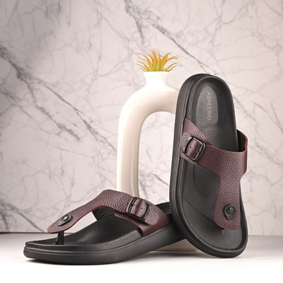 Comet Leather Slippers by Aspeerio