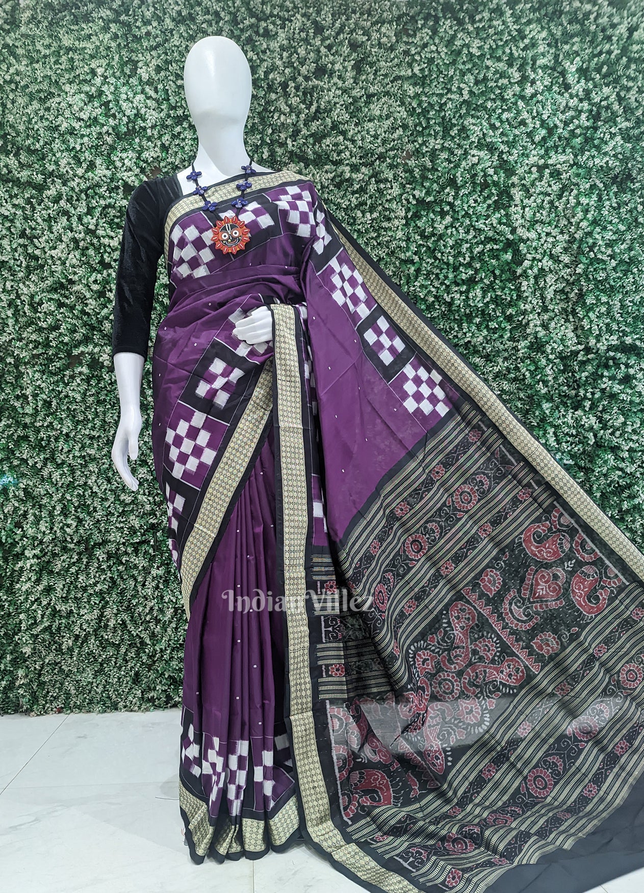 Violet Black Pasapali Border Bomkai Sambalpuri Silk saree