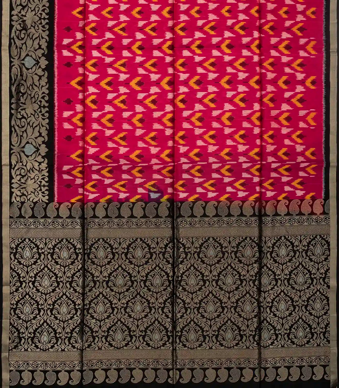 Pink Handloom Soft Silk Saree With Tie & Dye Motifs