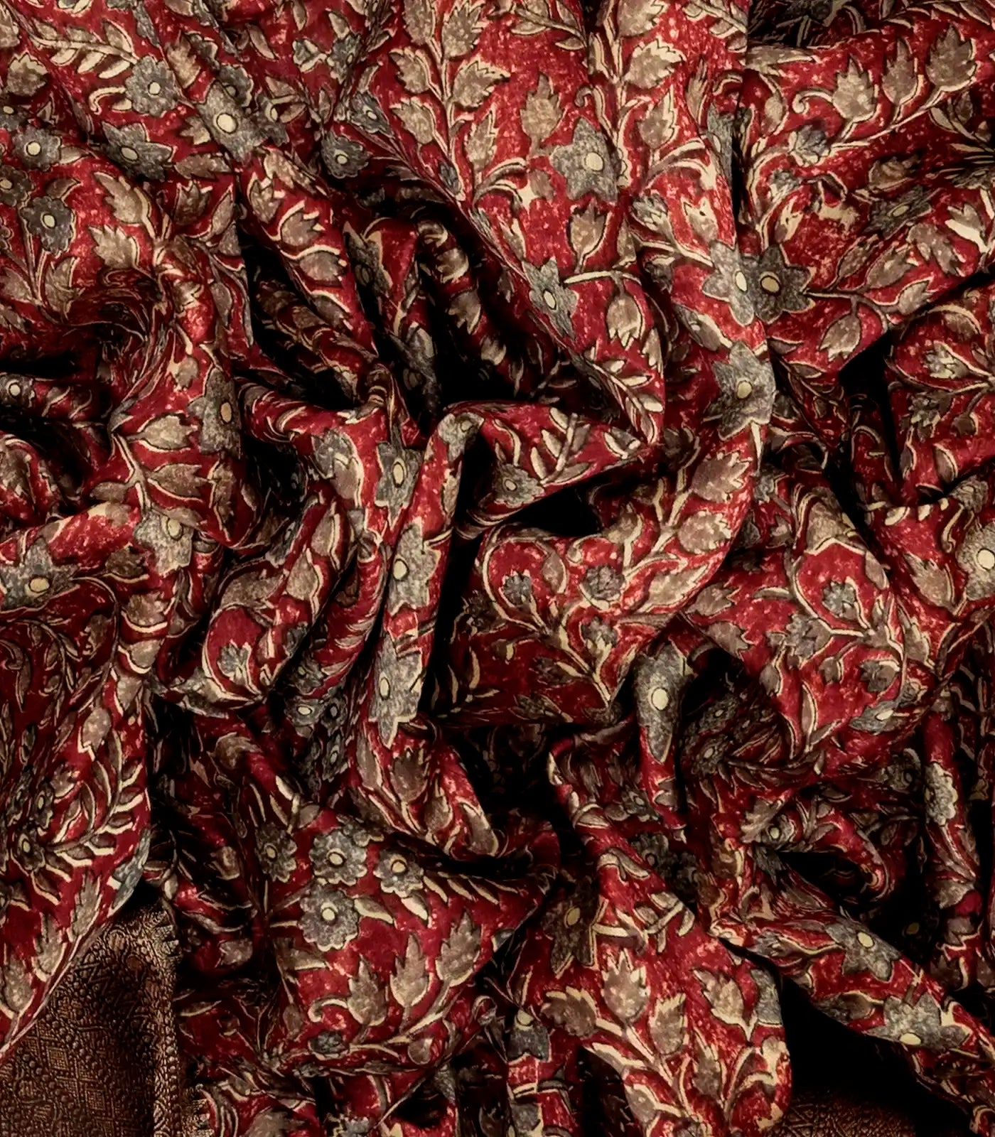 Red Woven Chanderi Printed Cotton Saree With Contrast Border