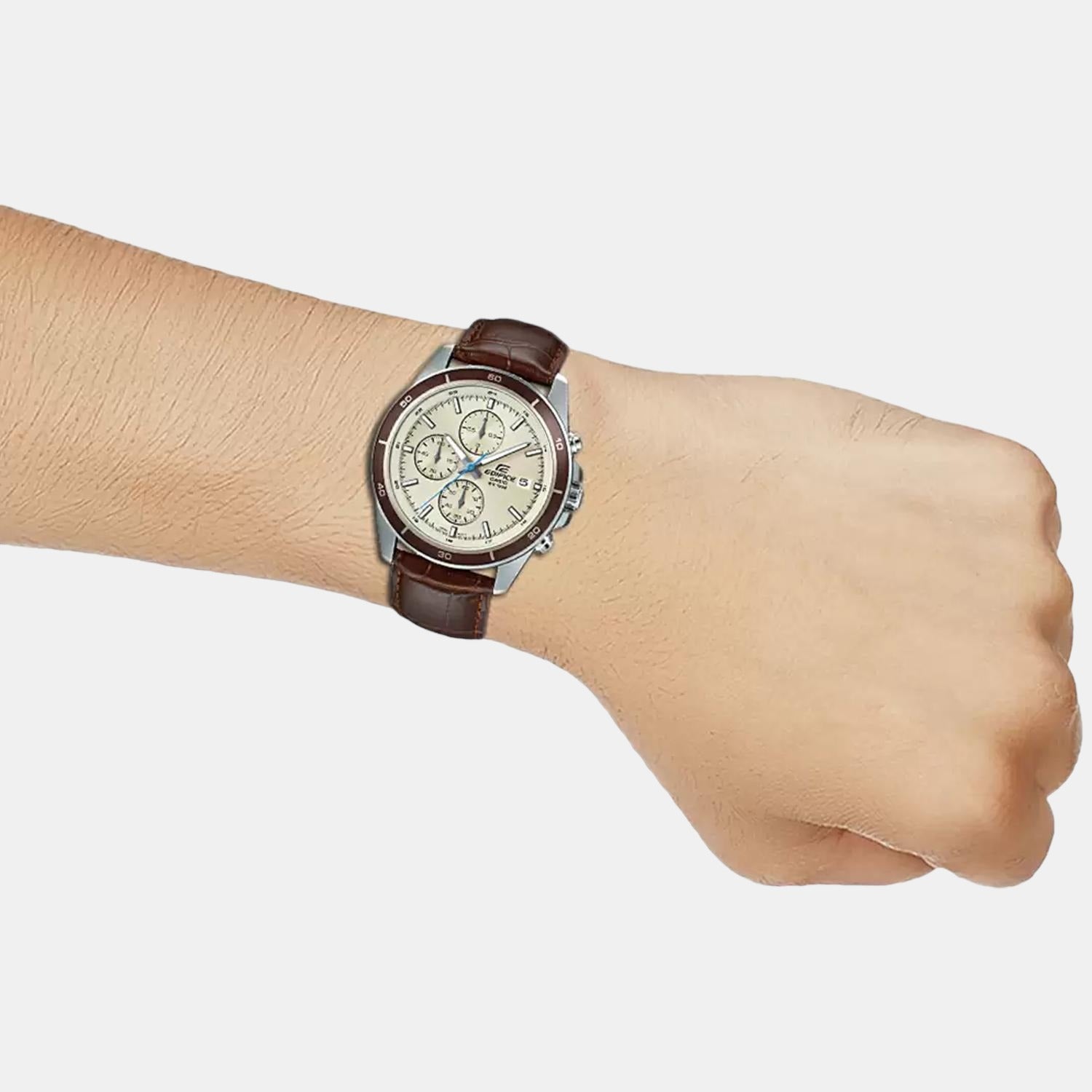 Edifice Men Quartz Beige Dial Chronograph Leather Watch EX303