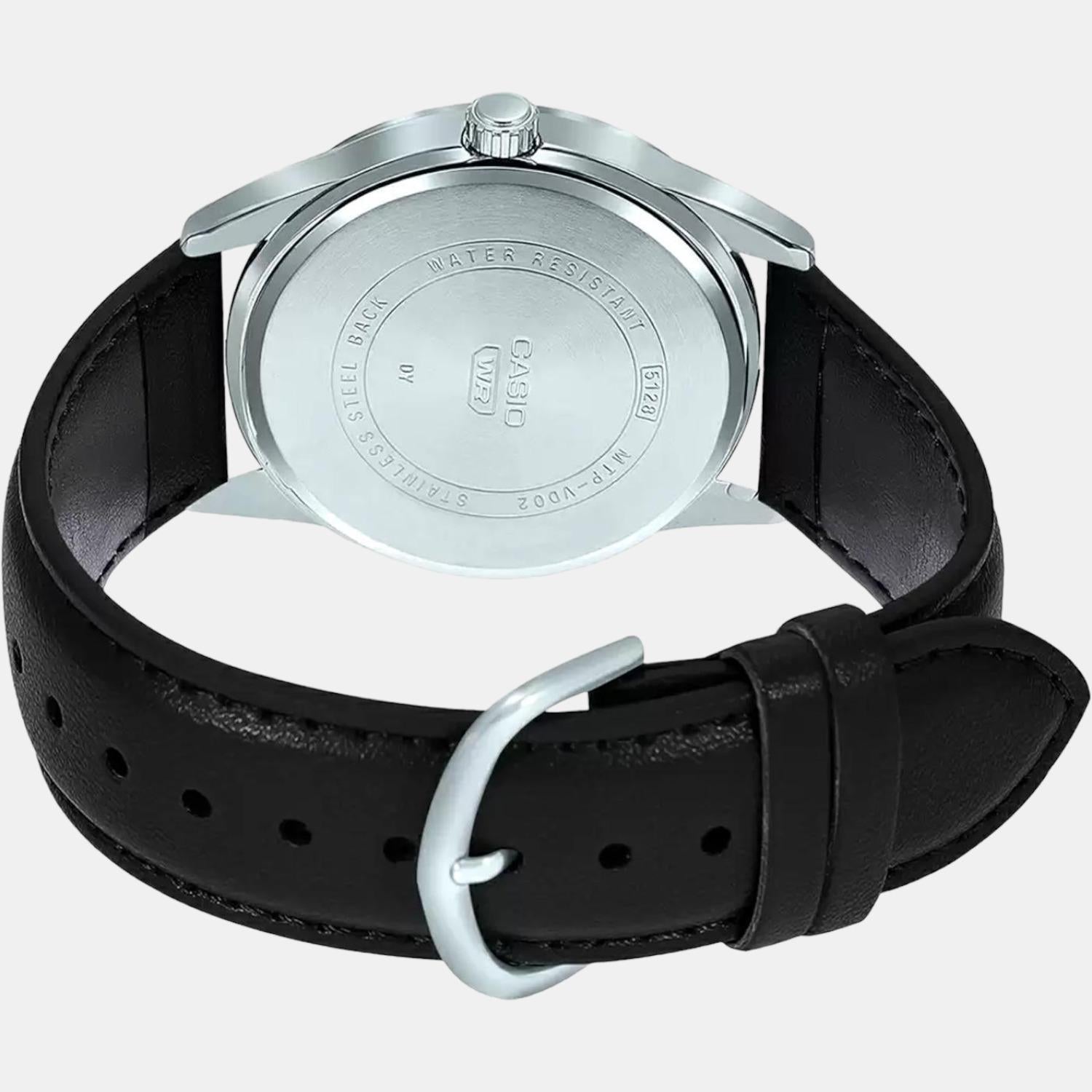 Enticer Men Quartz Black Dial Analog Leather Watch A1953